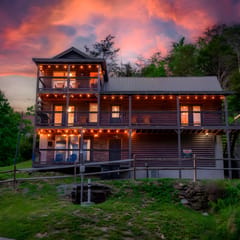 Family Oasis By Ghosal Luxury Lodging