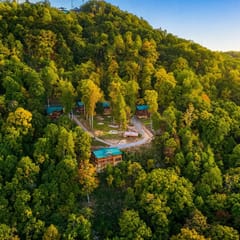The Greatest Smoky Haven by Ghosal Luxury Lodging