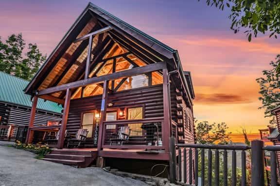 Grand Mountain View Lodge By Ghosal Luxury Lodging - Image 1