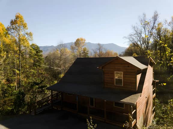 Whispering Pines Retreat By Ghosal Luxury Lodging